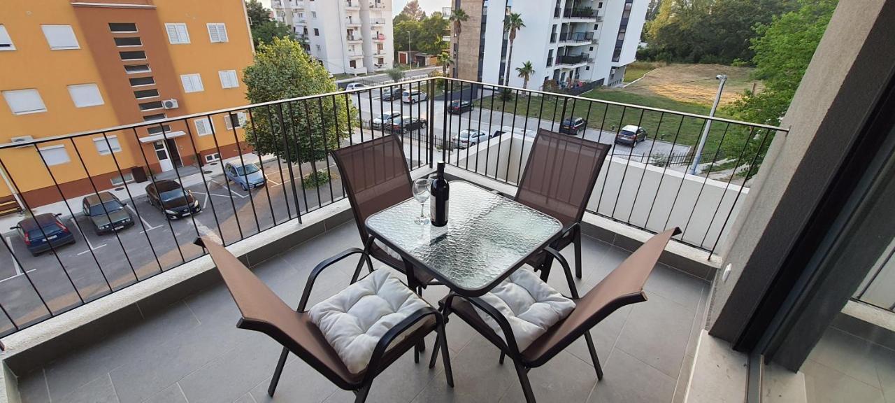 Luxury Apartment Stefanija Tivat Exterior foto